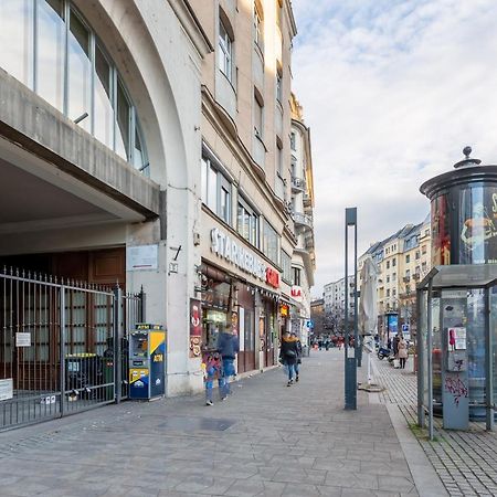Central Avenue Apartment Budapest Eksteriør bilde
