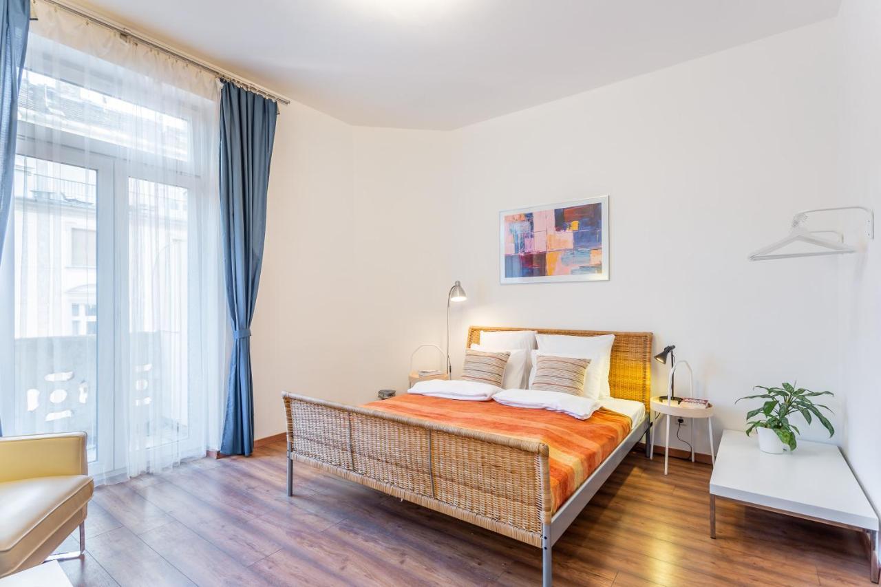 Central Avenue Apartment Budapest Eksteriør bilde