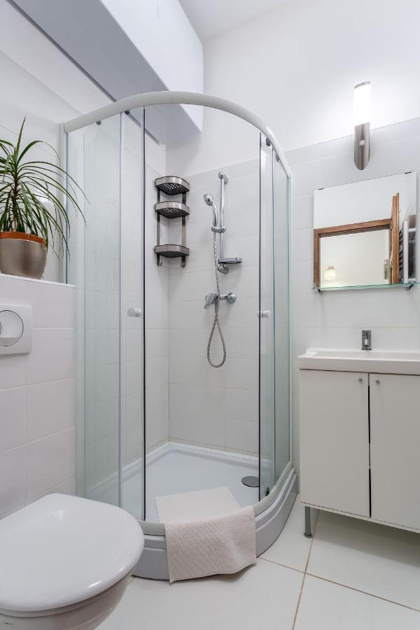 Central Avenue Apartment Budapest Eksteriør bilde