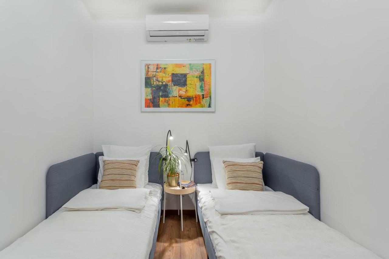 Central Avenue Apartment Budapest Eksteriør bilde