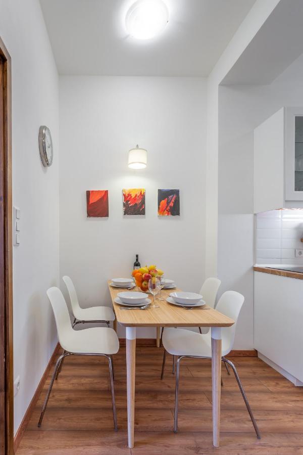 Central Avenue Apartment Budapest Eksteriør bilde